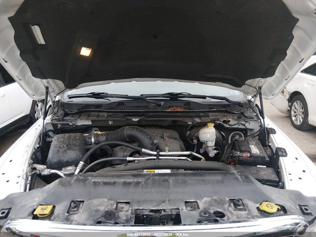 45170920 :رقم المزاد ، 1C6RR7NT0FS586051 vin ، 2015 Ram 1500 Laramie مزاد بيع