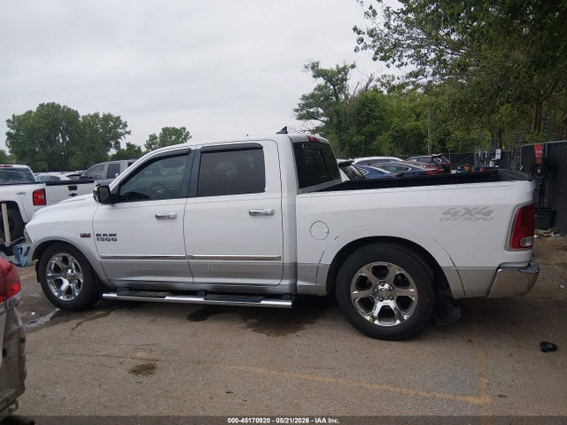 45170920 :رقم المزاد ، 1C6RR7NT0FS586051 vin ، 2015 Ram 1500 Laramie مزاد بيع