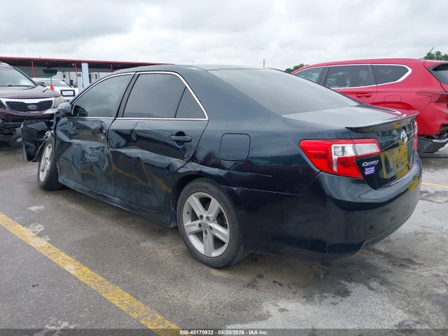 2014 Toyota Camry Se მანქანა იყიდება აუქციონზე, vin: 4T1BF1FK5EU869503, აუქციონის ნომერი: 45170932