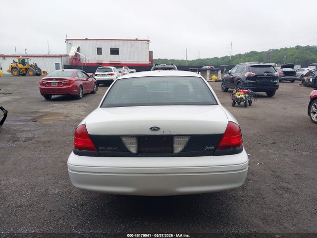 Продажа на аукционе авто 2011 Ford Crown Victoria Police Interceptor, vin: 2FABP7BVXBX124423, номер лота: 45170941