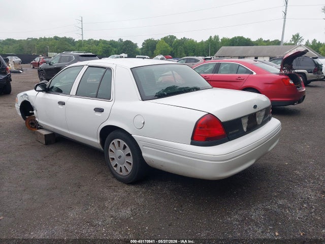 Продажа на аукционе авто 2011 Ford Crown Victoria Police Interceptor, vin: 2FABP7BVXBX124423, номер лота: 45170941