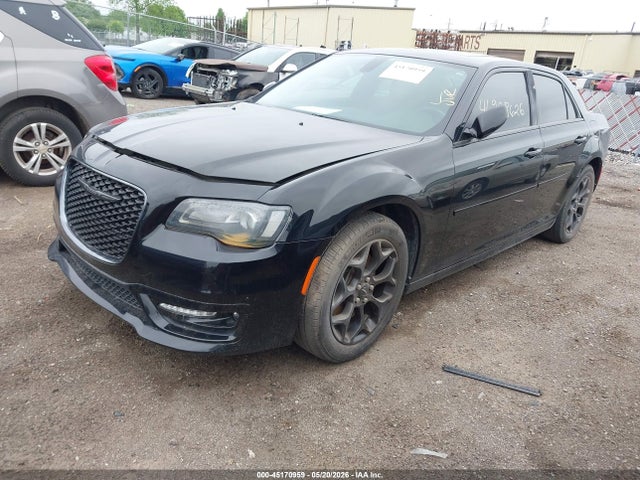 2020 Chrysler 300 Touring L Awd მანქანა იყიდება აუქციონზე, vin: 2C3CCARG0LH233729, აუქციონის ნომერი: 45170959