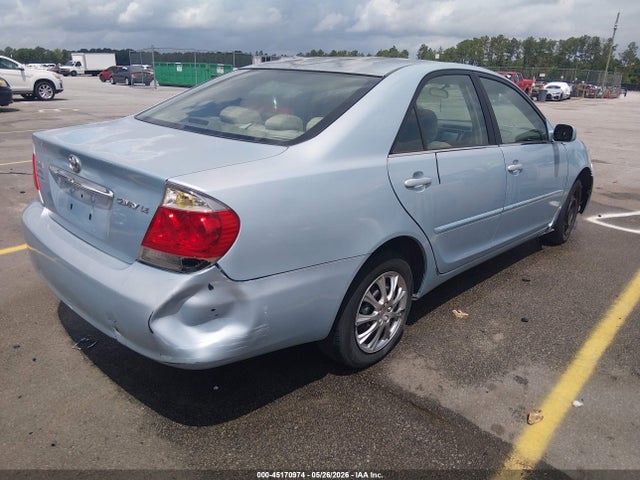 2005 Toyota Camry Le მანქანა იყიდება აუქციონზე, vin: 4T1BE32K85U639121, აუქციონის ნომერი: 45170974