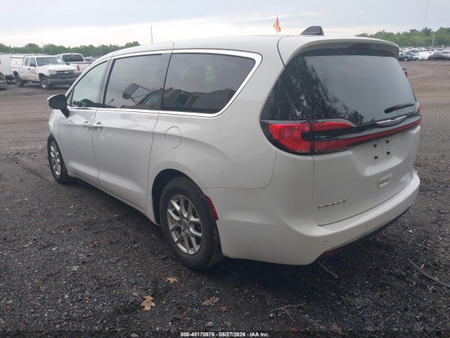 45170976 :رقم المزاد ، 2C4RC1BG4PR628948 vin ، 2023 Chrysler Pacifica Touring L مزاد بيع