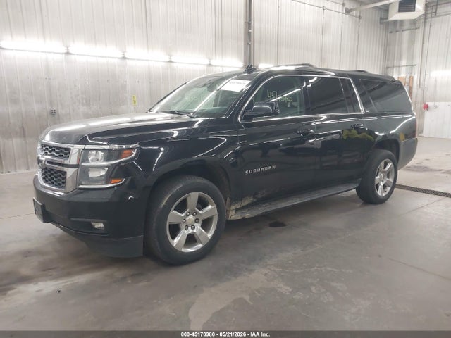 45170980 :رقم المزاد ، 1GNSKHKC5HR345550 vin ، 2017 Chevrolet Suburban Lt مزاد بيع