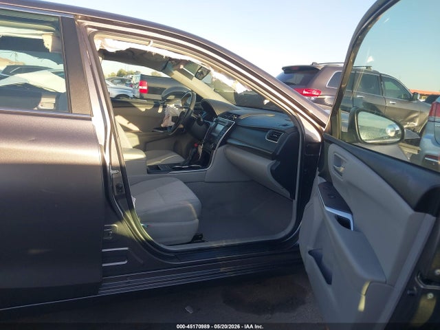 4T1BD1FK2FU166898 Toyota Camry Hybrid Le