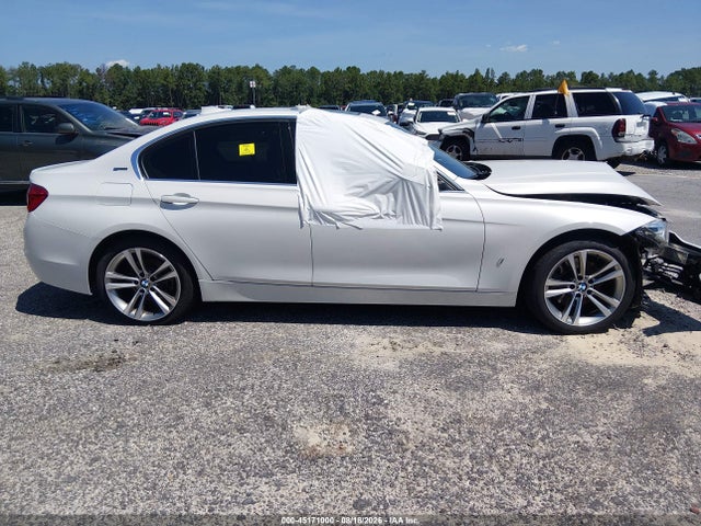 45171000 :رقم المزاد ، WBA8E1C57JA178076 vin ، 2018 Bmw 330e Iperformance مزاد بيع