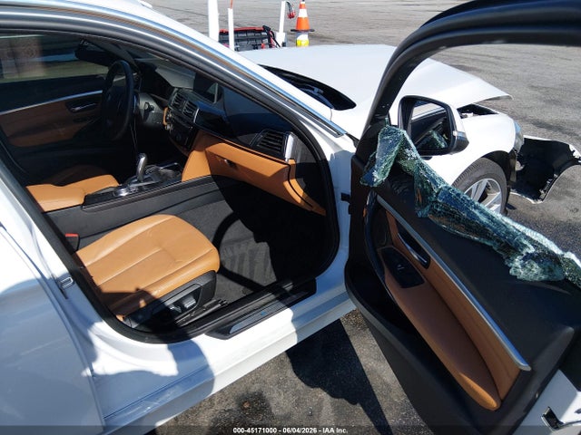 45171000 :رقم المزاد ، WBA8E1C57JA178076 vin ، 2018 Bmw 330e Iperformance مزاد بيع