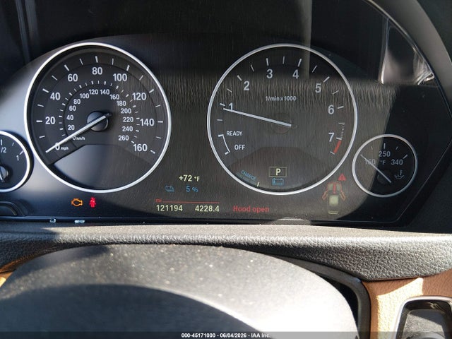 45171000 :رقم المزاد ، WBA8E1C57JA178076 vin ، 2018 Bmw 330e Iperformance مزاد بيع