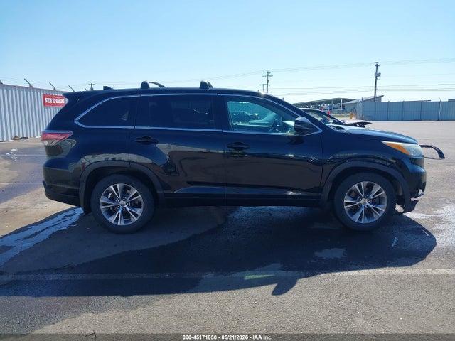 Toyota Highlander Le Plus V6 2015 5TDBKRFH1FS193348 Image 14