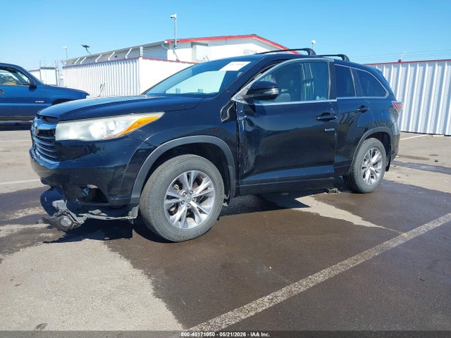 Toyota Highlander Le Plus V6 2015 5TDBKRFH1FS193348 Image 2