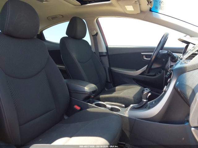 5NPDH4AE9FH637542 Hyundai ELANTRA SE