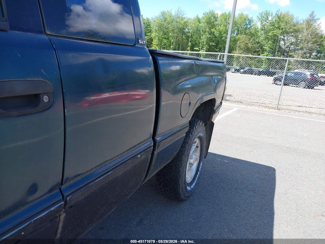 45171079 :رقم المزاد ، 3B7HF13Y1SM161756 vin ، 1995 Dodge Ram 1500 مزاد بيع