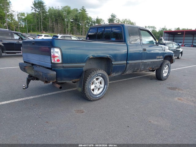 45171079 :رقم المزاد ، 3B7HF13Y1SM161756 vin ، 1995 Dodge Ram 1500 مزاد بيع