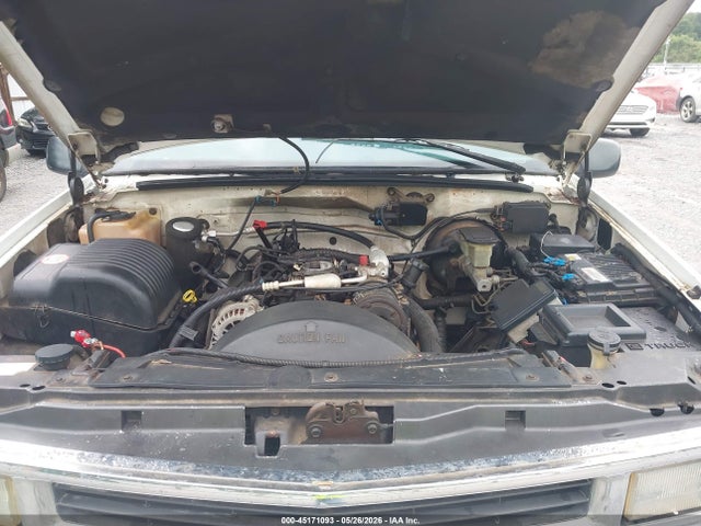45171093 :رقم المزاد ، 1GCEC19R8VE202468 vin ، 1997 Chevrolet C1500 Fleetside مزاد بيع