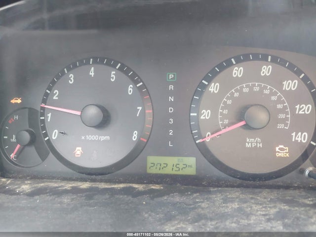 2004 Hyundai Elantra Gls/gt მანქანა იყიდება აუქციონზე, vin: KMHDN46D54U820895, აუქციონის ნომერი: 45171102