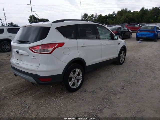 Продажа на аукционе авто 2015 Ford Escape Se, vin: 1FMCU0GX9FUA39557, номер лота: 45171107