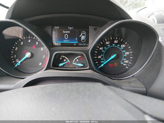 Продажа на аукционе авто 2015 Ford Escape Se, vin: 1FMCU0GX9FUA39557, номер лота: 45171107
