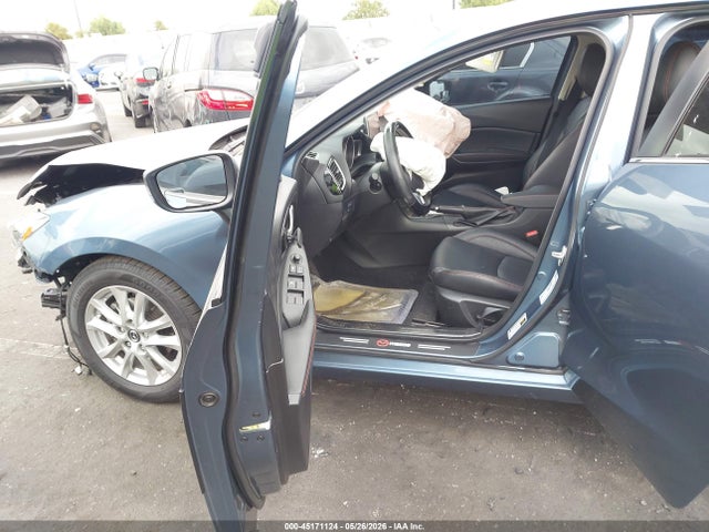 3MZBM1W76FM219376 Mazda Mazda3 I Grand Touring