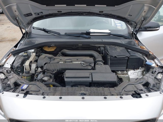 Aukcja sprzedaży 2016 Volvo V60 Cross Country T5 Platinum, vin: YV4612HM1G1007700, numer aukcji: 45171125
