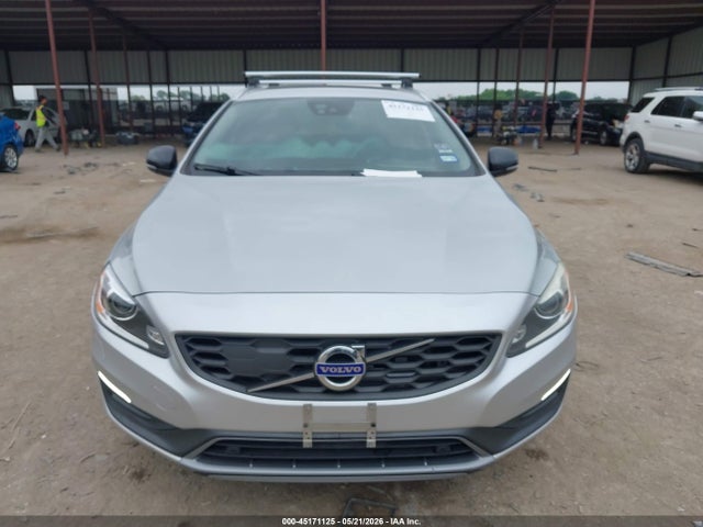 Продаж на аукціоні авто 2016 Volvo V60 Cross Country T5 Platinum, vin: YV4612HM1G1007700, номер лоту: 45171125