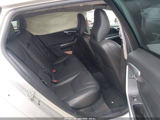 Aukcja sprzedaży 2016 Volvo V60 Cross Country T5 Platinum, vin: YV4612HM1G1007700, numer aukcji: 45171125
