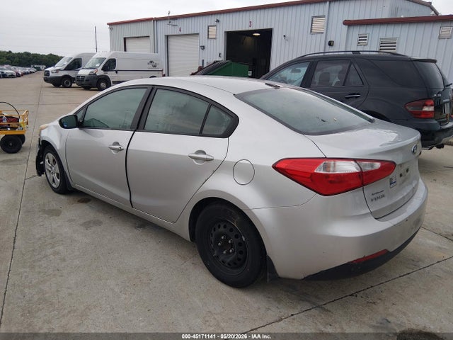 Продажа на аукционе авто 2015 Kia Forte Lx, vin: KNAFK4A6XF5305478, номер лота: 45171141