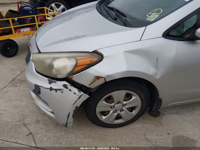 Продажа на аукционе авто 2015 Kia Forte Lx, vin: KNAFK4A6XF5305478, номер лота: 45171141