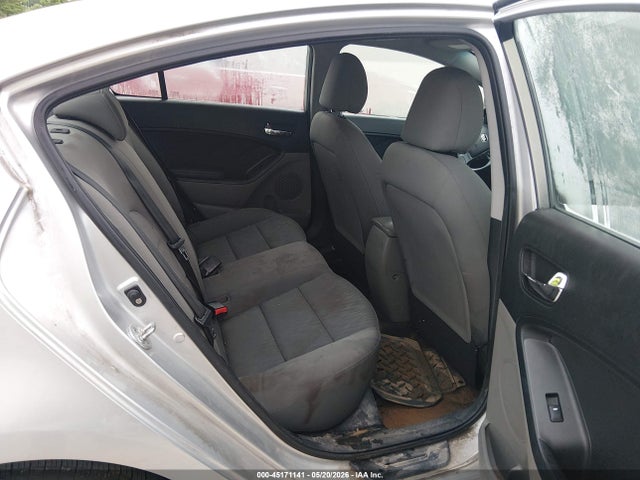Продажа на аукционе авто 2015 Kia Forte Lx, vin: KNAFK4A6XF5305478, номер лота: 45171141