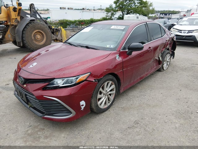 Auction sale of the 2021 Toyota Camry Le, vin: 4T1C11AK9MU455004, lot number: 45171172