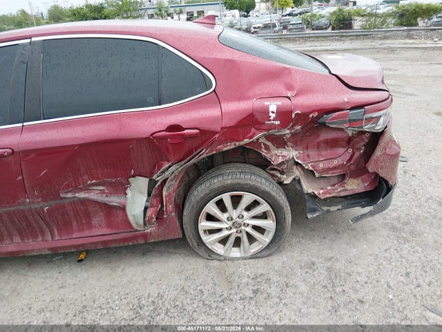 Auction sale of the 2021 Toyota Camry Le, vin: 4T1C11AK9MU455004, lot number: 45171172