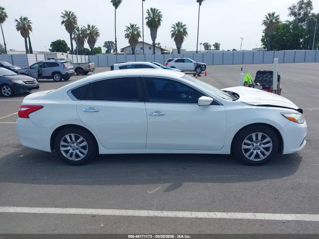 1N4AL3AP1GC256770 Nissan Altima 2.5/2.5 S/2.5 Sl/2.5 Sr/2.5 Sv