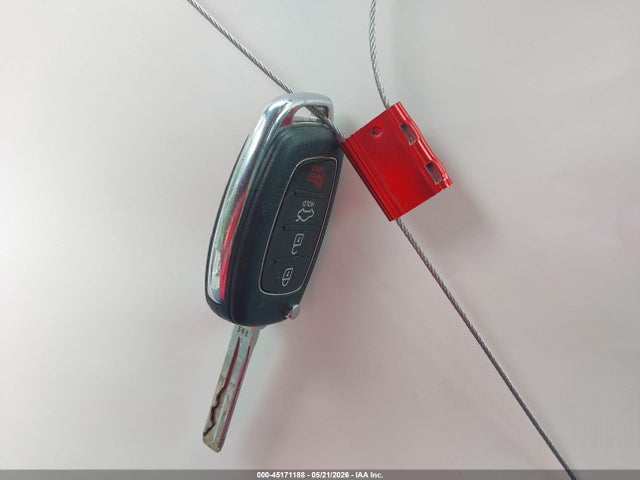 45171188 :رقم المزاد ، 5NPE24AF1HH523150 vin ، 2017 Hyundai Sonata Se مزاد بيع