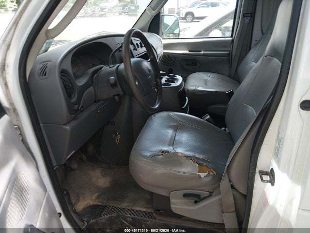 45171219 :رقم المزاد ، 1FTRE14LX3HA75085 vin ، 2003 Ford E-150 Commercial/recreational مزاد بيع