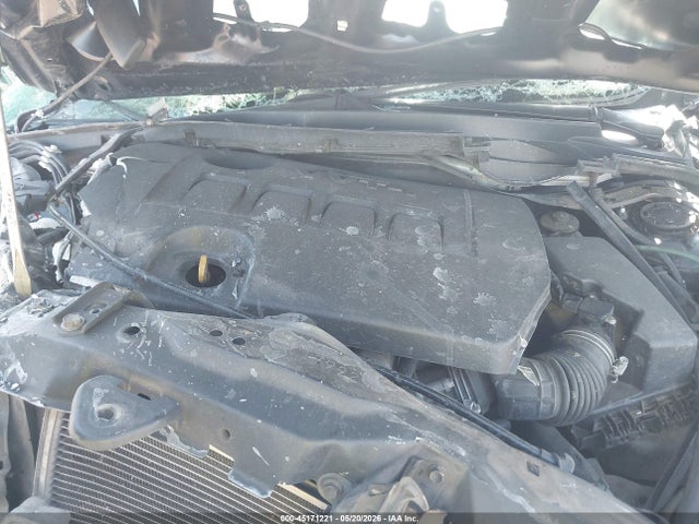 45171221 :رقم المزاد ، 5YFBURHEXFP243525 vin ، 2015 Toyota Corolla Le Plus مزاد بيع
