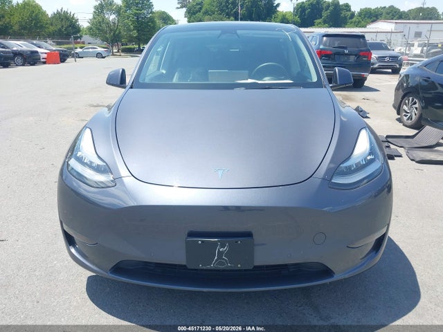 2022 Tesla Model Y Long Range Dual Motor All-wheel Drive მანქანა იყიდება აუქციონზე, vin: 7SAYGAEE7NF433111, აუქციონის ნომერი: 45171230