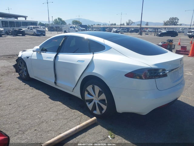 2020 Tesla Model S მანქანა იყიდება აუქციონზე, vin: 5YJSA1E25LF390461, აუქციონის ნომერი: 45171238