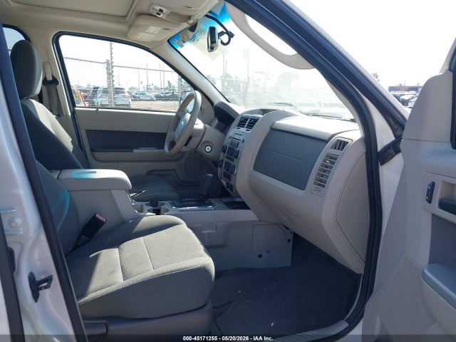 45171255 :رقم المزاد ، 1FMCU0DG4AKA42536 vin ، 2010 Ford Escape Xlt مزاد بيع