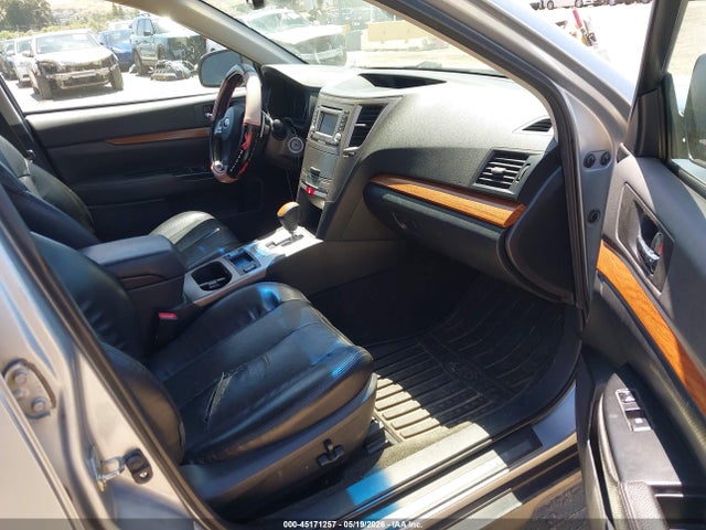 2013 Subaru Outback 2.5i Limited მანქანა იყიდება აუქციონზე, vin: 4S4BRBKC4D3273038, აუქციონის ნომერი: 45171257