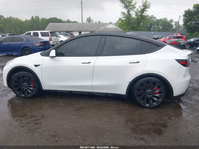 Продаж на аукціоні авто 2022 Tesla Model Y Performance Dual Motor All-wheel Drive, vin: 7SAYGDEF1NF534512, номер лоту: 45171269