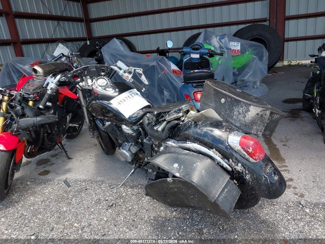 45171274 :رقم المزاد ، JH2RC44363M701558 vin ، 2003 Honda Vt750 Cda مزاد بيع