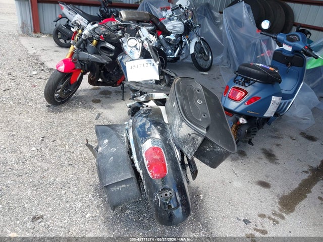 45171274 :رقم المزاد ، JH2RC44363M701558 vin ، 2003 Honda Vt750 Cda مزاد بيع