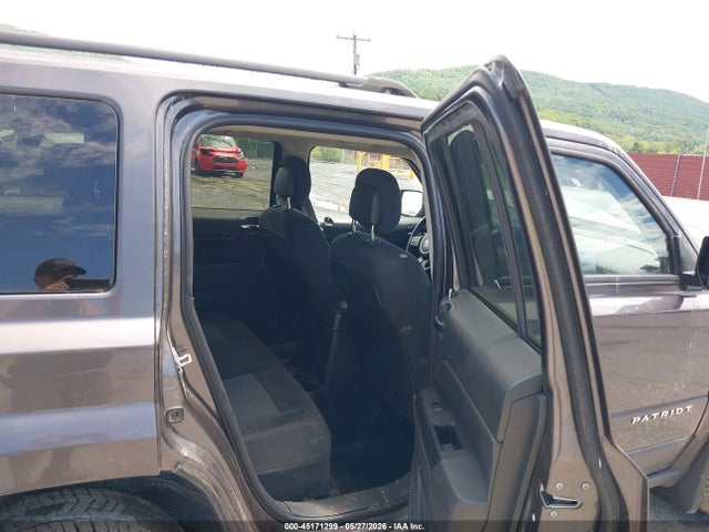 2016 Jeep Patriot Latitude მანქანა იყიდება აუქციონზე, vin: 1C4NJRFB4GD597172, აუქციონის ნომერი: 45171299