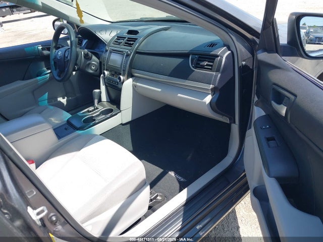 45171311 :رقم المزاد ، 4T4BF1FK9DR288879 vin ، 2013 Toyota Camry Le مزاد بيع