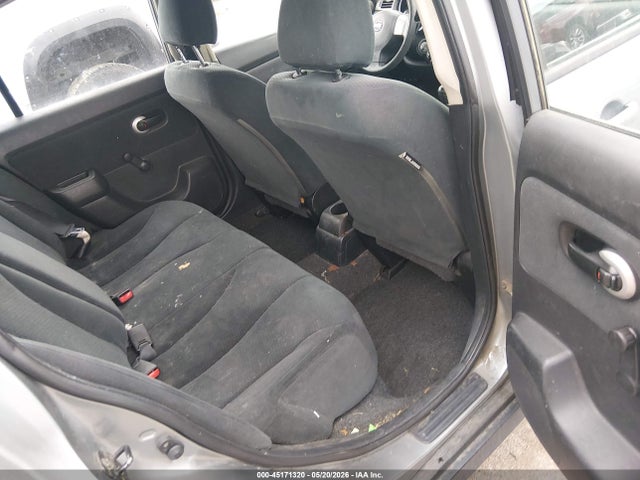 45171320 :رقم المزاد ، 3N1BC1CP2AL389147 vin ، 2010 Nissan Versa 1.8s مزاد بيع