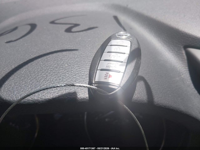 45171367 :رقم المزاد ، JN8AT2MT0KW501325 vin ، 2019 Nissan Rogue Sv مزاد بيع