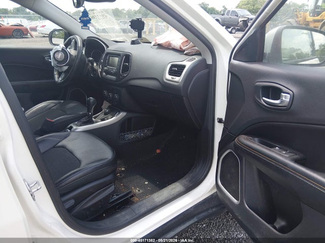 Продажа на аукционе авто 2018 Jeep Compass Latitude 4x4, vin: 3C4NJDBB9JT401656, номер лота: 45171382