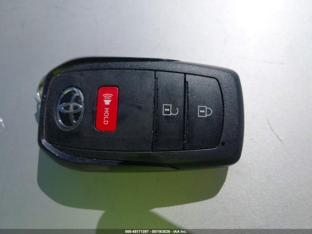 45171397 :رقم المزاد ، JTDACAAU0R3015418 vin ، 2024 Toyota Prius Le مزاد بيع
