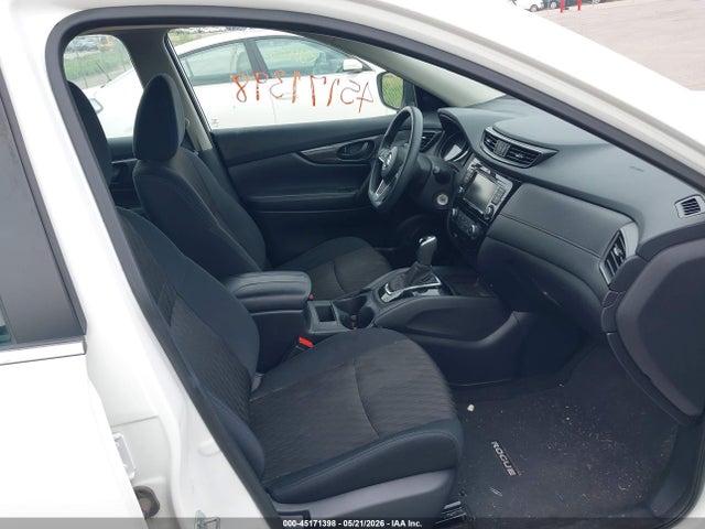 Nissan ROGUE S 2019 5N1AT2MV2KC811356 Image 5