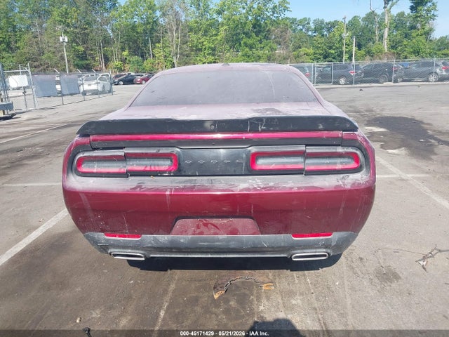 Продаж на аукціоні авто 2021 Dodge Challenger Sxt, vin: 2C3CDZAG0MH573083, номер лоту: 45171429